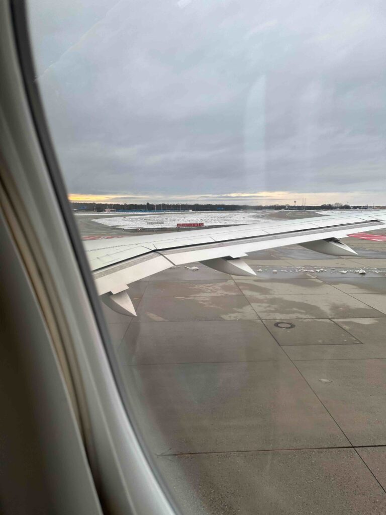 an airplane wing on the ground