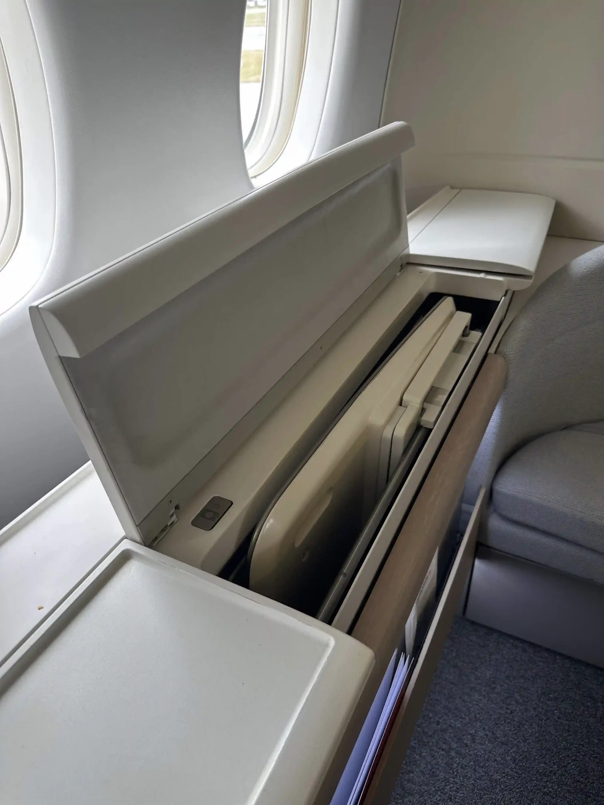 12 hrs on Air France First Class - From Paris to Mexico City 