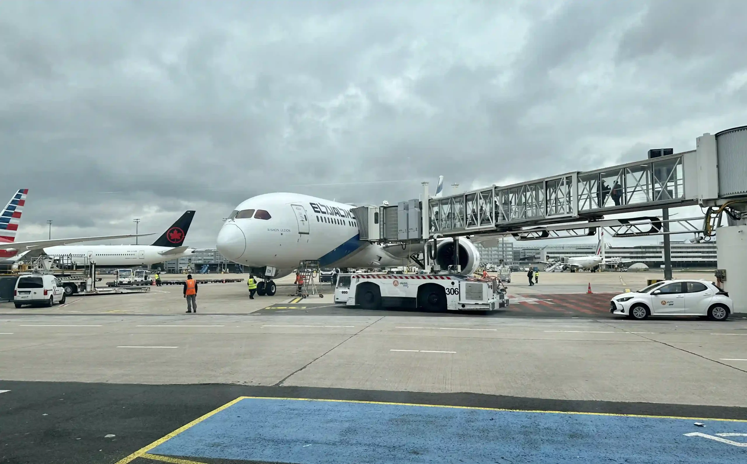 Review El Al Business Class 7879 (TLVCDG)