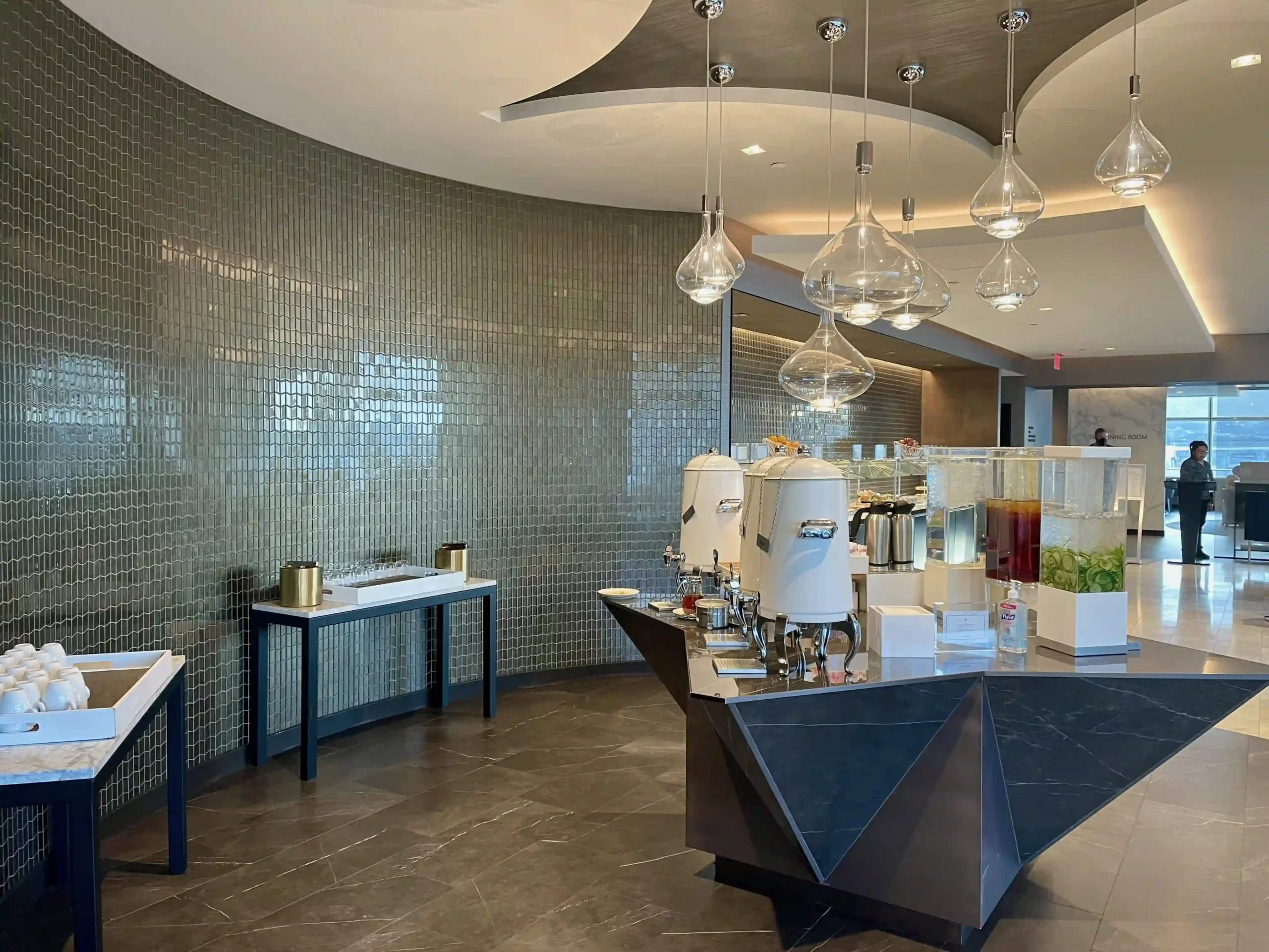 Review Polaris Lounge San Francisco (SFO)