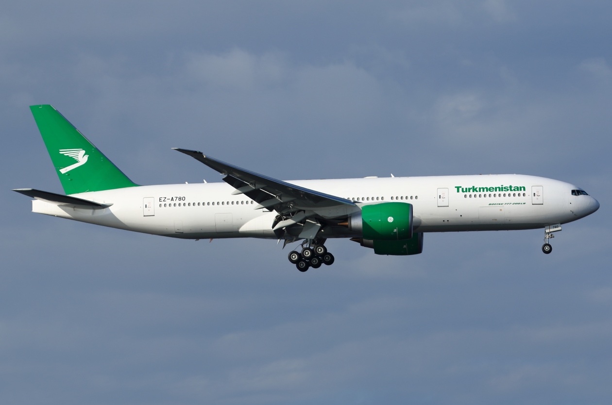 Turkmenistan Airlines 777-200LR