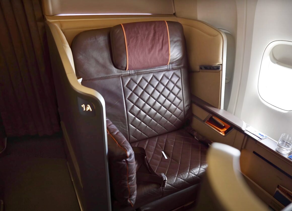 Singapore Airlines first class seat 777-300ER