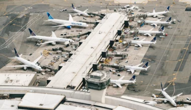 United airplanes at Newark Airport